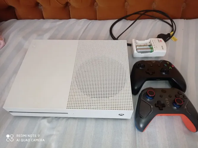 Xbox one S 1T