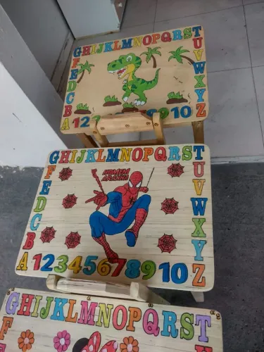 Kit infantil mesa e cadeira