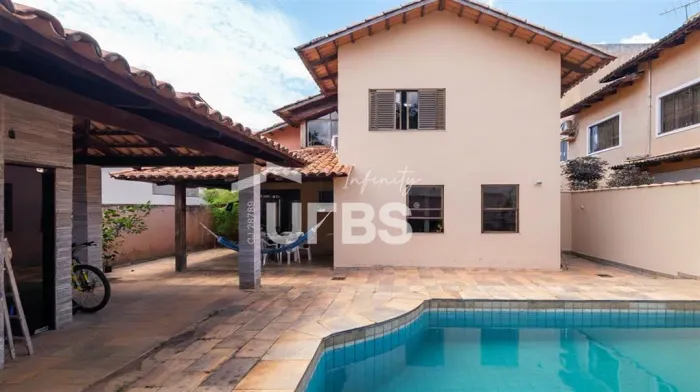 Jardins Florença - Casa de Condomínio 3 quartos, sendo 3 suítes
