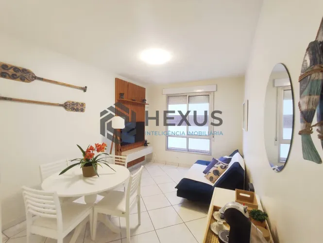 Apartamento reformado na beira mar da Praia das Asturias, Guaruja