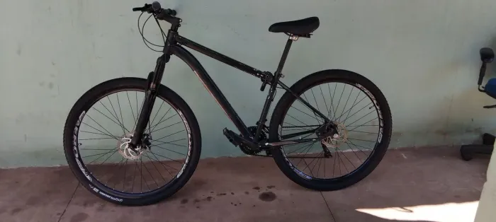 Bicicleta Aro 29 Preta