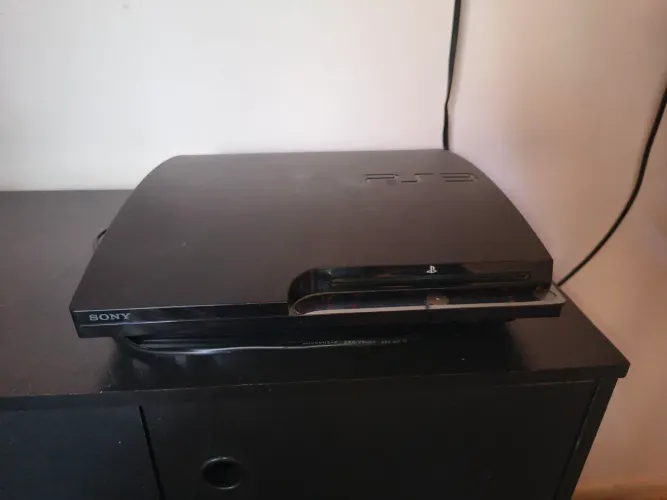 Ps3 Destravado com 40 jogos