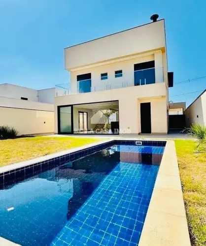 Casa de Alto Padrão à Venda no Condomínio Villa Verona, 3 Suítes, Piscina e Espaço Gourmet