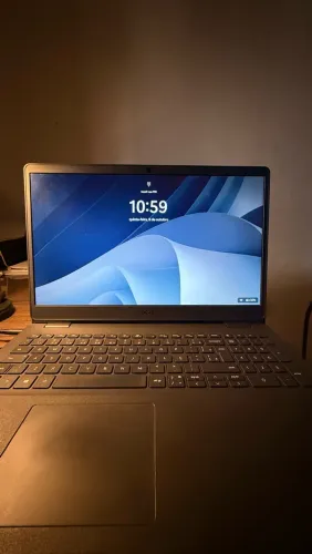 Dell Inspiron 3581 | Pentium Gold | 4GB RAM | 128GB | Windows 11