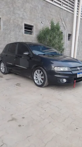 Fiat Stilo 1.8 Attractive Flex 8V 5P 2011