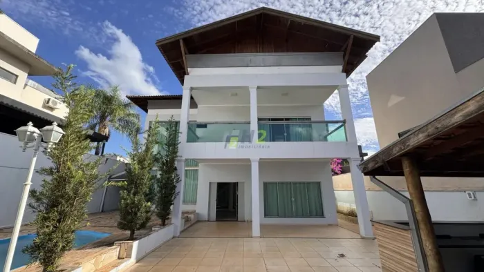 Casa em Condomínio para aluguel e venda com 450 m² e 2 quartos em Residencial Lago Sul, Ba