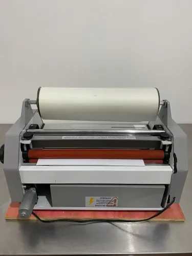 Laminadora Gazela 35cm largura Bivolt