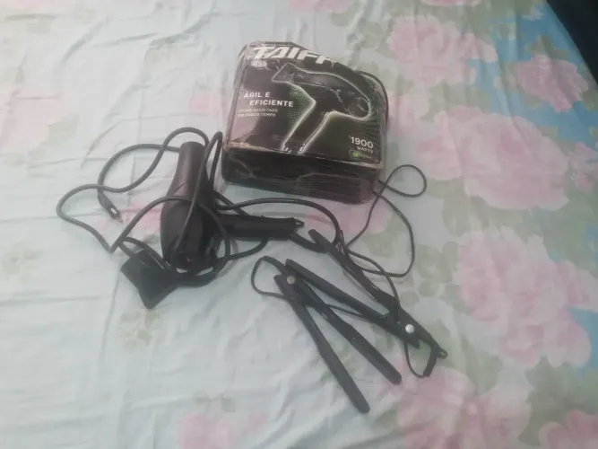 Secador e duas pranchas top