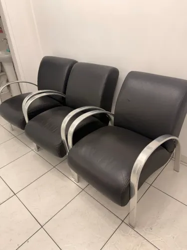 Poltronas em Courino Seminovas