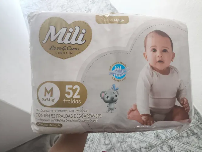 Fralda Mili Love & Care Tamanho M - Pacote com 52 Unidades (Lacre Fechado)