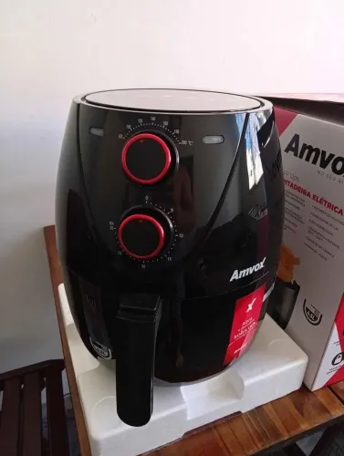 Airfry 220w nova na caixa