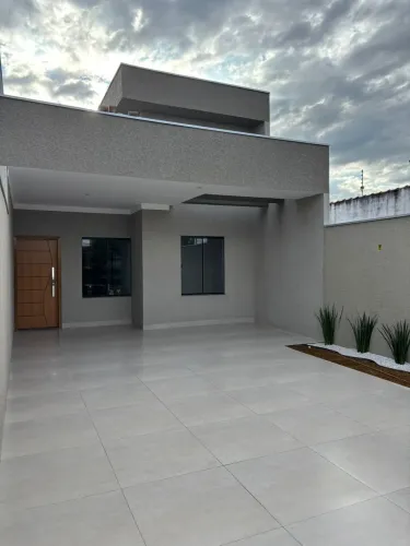 ***LINDA CASA RECÉM CONSTRUÍDA***