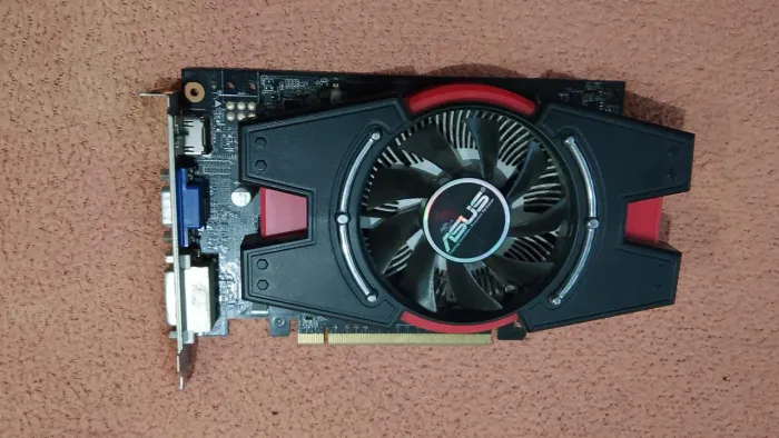 Placa de vídeo GTX 650 1gb 