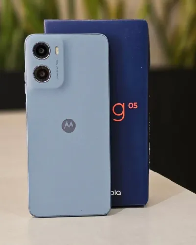Telefone Moto G05 - Grafite Top 256/4 + 8RAM Plus - Lacrado 