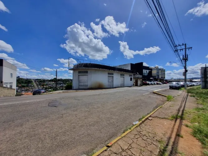 Sala Comercial para Locação - 140m²