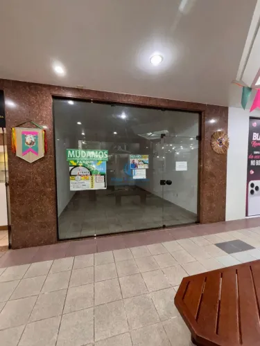 Excelente oportunidade comercial na Galeria João Lage REF: LA044
