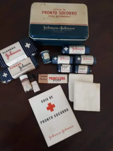 KIT AUTOMOTIVO PRIMEIROS SOCORROS JOHNSON (VINTAGE ANOS 50/60)