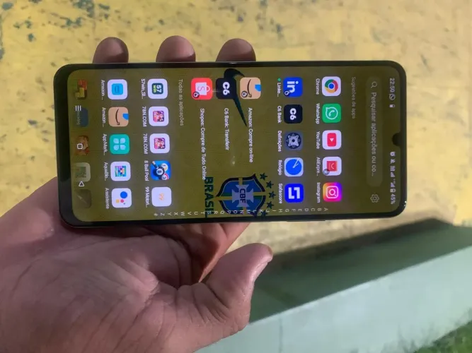 Realme Note 70