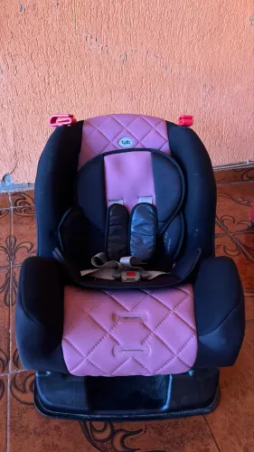 Cadeirinha de carro para criança (Poltrona Atlantis, Tutti Baby, Rosa)