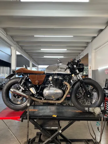 Royal Enfield - CONTINENTAL GT 650 - ÚNICA
