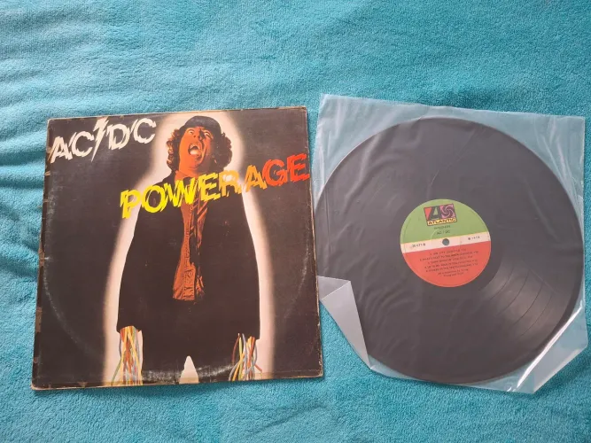 LP AC/DC Powerage muito bom