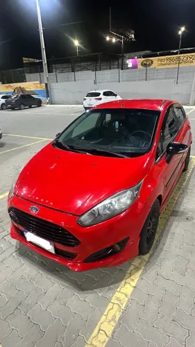 Ford Fiesta Sport 1.6 16V Flex Mec. 2015