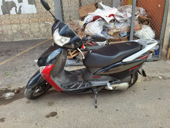 Honda lead 2010