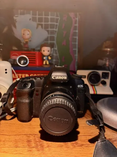 Canon 5D MARK II + Lente Canon 50mm 1.8