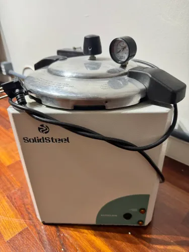 Vendo autoclave semi nova