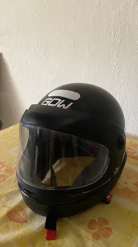 CAPACETE GOW SEMI-NOVO TAM 58