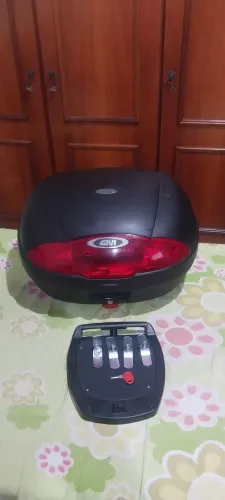 Bauleto givi 45 cabe 2 capacete 