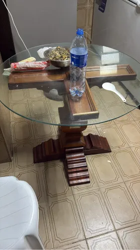 Mesa de vidro redonda