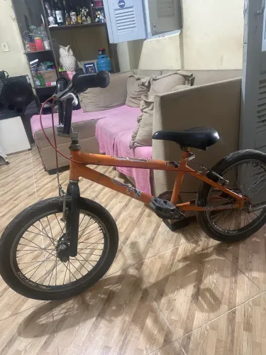 BMX aro 20 troco em corrente de prata