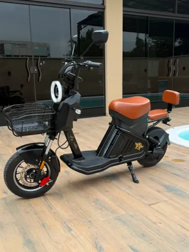 Scooter eletrica JE-2 (parcelo em ate 18x)