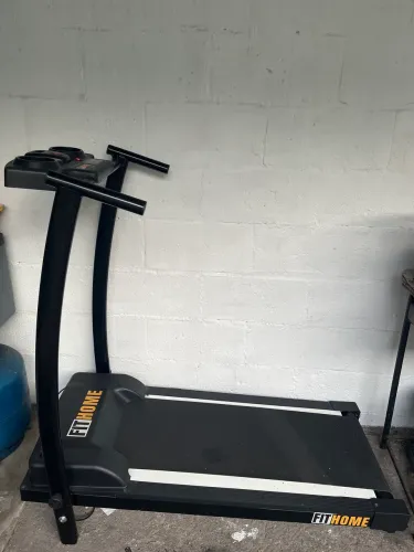 Esteira Elétrica dobrável Bivolt Fit Home