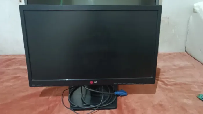 Monitor Flatron 20EN33SS - B
