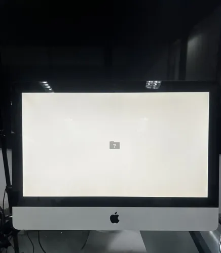 iMac Apple A1311 21,5" Core i5 2.5GHz - Sem HD - Tela com Trinca Lateral