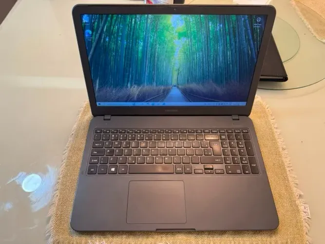 Notebook Samsung SSD 240GB Windows 10 Formatado Pronto para Uso