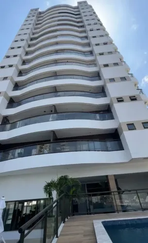 Vendo Apartamento no Edifício Solarium, 3 Suítes, 02 Vagas de Garagem