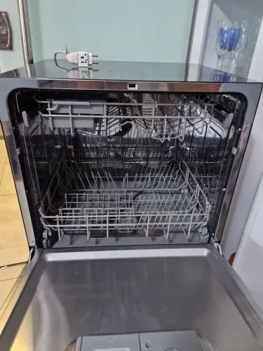 Vendo máquina lava louca midea pouquíssimo usada