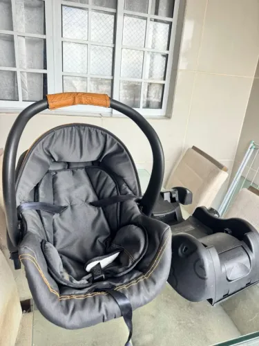 Bebê conforto Galzerano usado - bem conservado