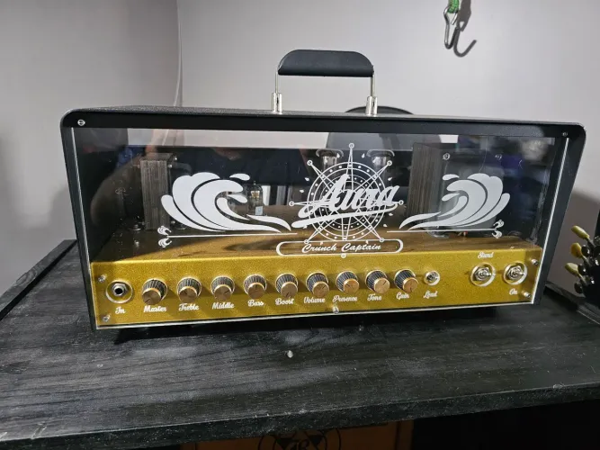 Amplificador crunch captain aura