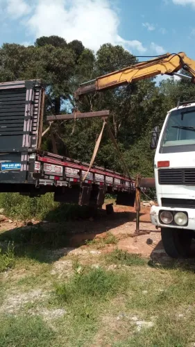 Caminhão Munck | Montagem de Baú | Remoção de Máquinas | Postes | Transformadores |