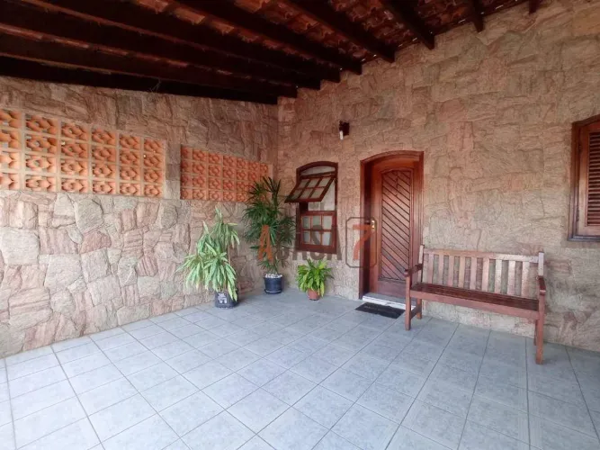 Casa com 3 dormitórios à venda, 139 m² - Vila Barcelona - Sorocaba/SP