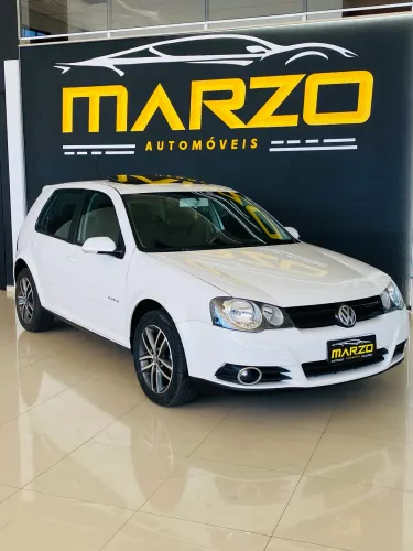 Volkswagen Golf 1.6 MI Total Flex 8V 4P 2011