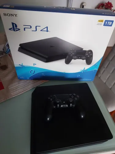 Playstation 4 slim 1 tera