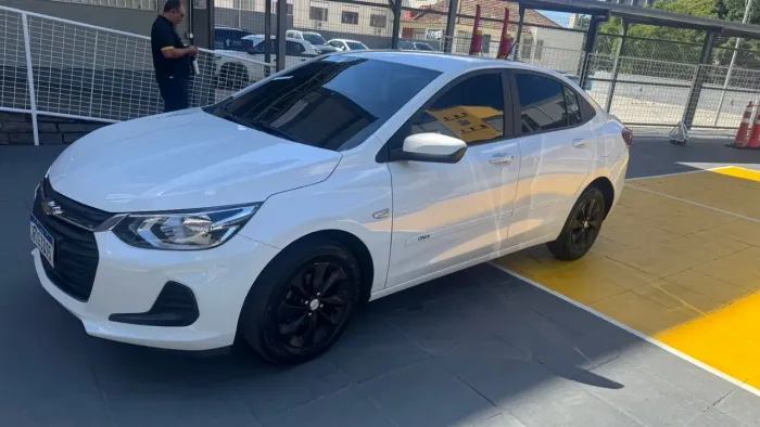 Chevrolet Onix Plus LT 1.0 12V Flex Mec. 4P 2023