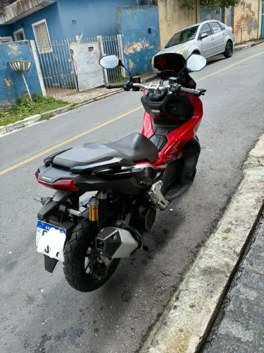 Honda ADV