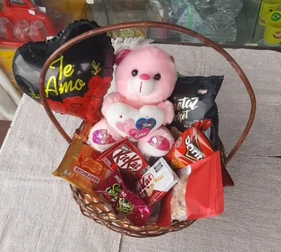 Dia dos namorados- Cestas de café da manhã e presentes
