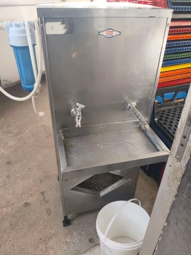 Bebedouro industrial 60 litros